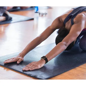 hodinky Fitbit Versa