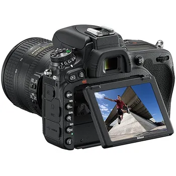 zadní strana fotoaparátu Nikon D750