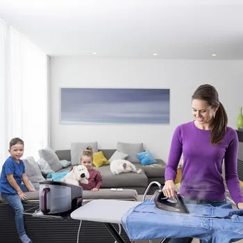 nejlehčí žehlička Braun CareStyle 5 Pro, IS 5155 BK