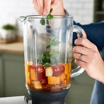 kuchyňský robot Kenwood Chef KVL4170W s mixérem