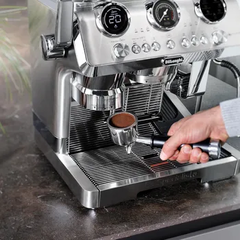 pěchování De'Longhi La Specialista Maestro EC9885.M