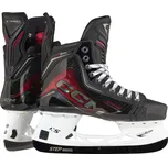 CCM JetSpeed FT8 Pro SR černé/červené R