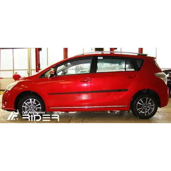 Lišta karosérie Boční lišty dveří Toyota Verso 2013-2018 • Rider