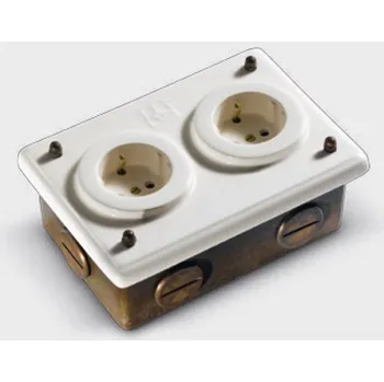 ALDO BERNARDI Nástěnná dvojzásuvka retro mosaz/porcelán Varianta: Mosaz 98/FRA