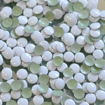 hot-fix kovové kameny na textil nažehlovací barva 29 bílá, vel. 2, 3, 4, 5mm, balení 100ks barva: kovový barva 29 bílá, velikost: velikost 5mm, bal: balení 100 kusů