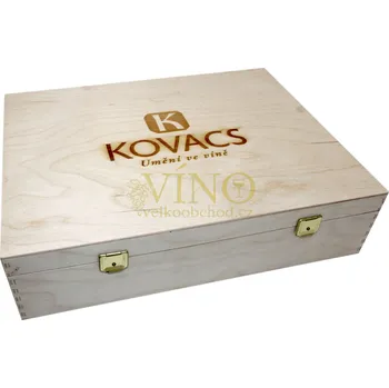 VINAŘSTVÍ KOVACS Dřevěná dárková krabička s logem na 3 láhve 0.75 L