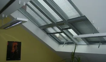 Žaluzie Isotra V-lite Velux GPU P06