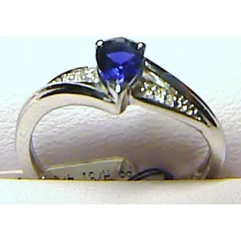 Prsten Klenoty Budín Diamantový prsten z bílého zlata s velkým modrým safírem 585/2,0 gr - safír 0,49ct ( Klenoty Budín Diamantový prsten z bílého zlata s velkým modrým safírem 585/2,0 gr - safír 0,49ct)