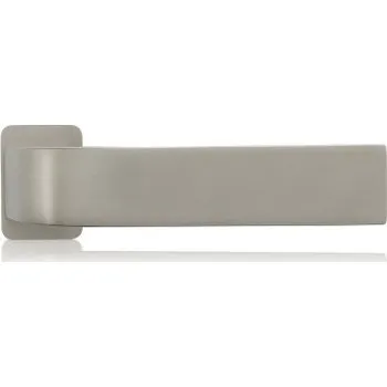 Dveřní kování M&T Klika Trinity na al. profily, SNi matný nikl, madlo/klika L