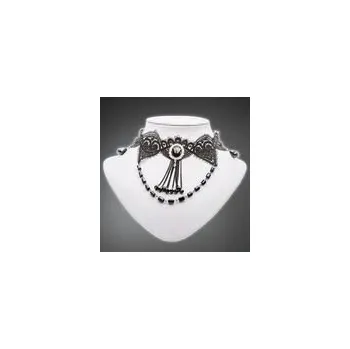 Náhrdelník Gotický náhrdelník s krajkou a korálky