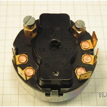 Spínací skříňka 0-1-2 na šroubky/konektory (9440050)