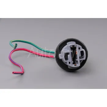 Autožárovka Patice jednovláknové žárovky T20 7440 W3x16d celosklo (objímka žárovky T20 w3x16d)