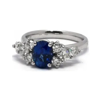 Prsten Luxusní zásnubní prsten s modrým safírem 585/5,05 gr J-17932-12 (J-17932-12)