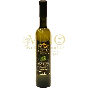Víno Vinné sklepy Skalák Sauvignon 2012 výběr z bobulí 0,5 L polosladké bílé víno