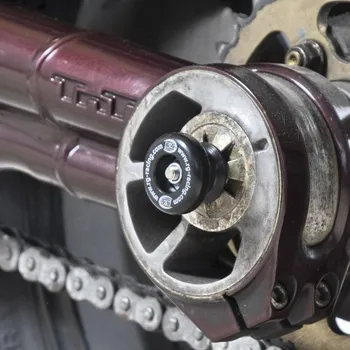 R&G Racing Chrániče osy zadního kola, Benelli 1130 Café Racer