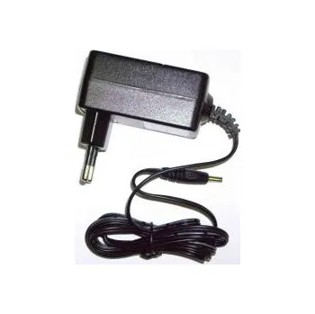 Nabíječ GOCLEVER 230V pro navigace 3550/3550A