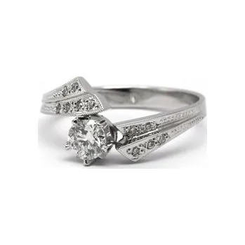 Prsten Zlatý zásnubní prsten s přírodním diamantem 585/2,80 gr J-20381-11 (J-20381-11)