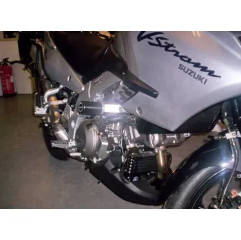 R&G Racing Padací chrániče - Suzuki DL 1000 VStrom / Kawasaki KLV1000, černá