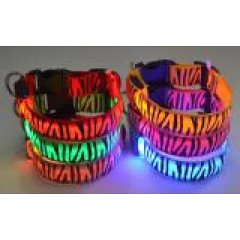 Obojek pro psa Svítící obojek - M