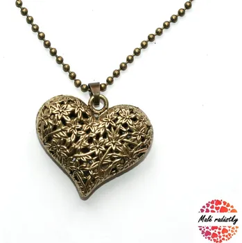 Náhrdelník Náhrdelník - duté srdce zlaté