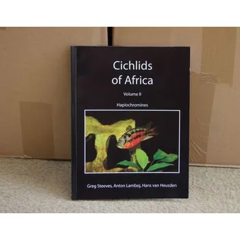Populárně naučná literatura pro dospělé Cichlids of Africa
