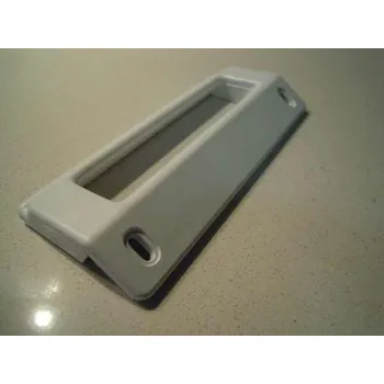 Příslušenství pro lednici Madlo Ariston.Indesit rozteč 13,3cm