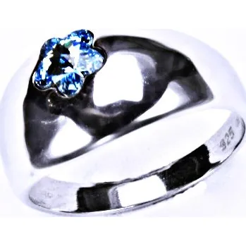 Prsten Stříbrný prsten s krystalem Swarovski ( kytička 6 mm - Akvamarin)T 1301