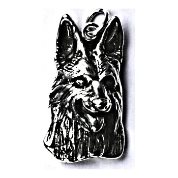 Přívěsek Stříbrný přívěšek s patinou vlčák, přívěsek ze stříbra, hlava vlčáka P 202