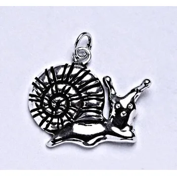 Přívěsek Stříbrný přívěšek s patinou, šnek ( hlemýžď), přívěšek ze stříbra, P 981