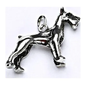 Přívěsek Stříbrný přívěšek s patinou, figurka knírač, přívěsek ze stříbra, P 315