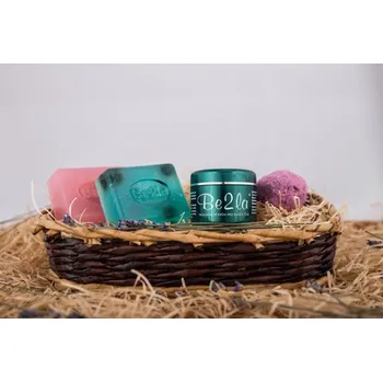 Kosmetická sada Be2la® dárkový koš březové kosmetiky - 2 mýdla, koule do koupele/srdíčka, krém