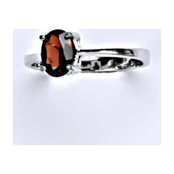 Drahý kámen Zlatý prsten, bílé i žluté zlato, přírodní granát 7x5 mm - T 1246