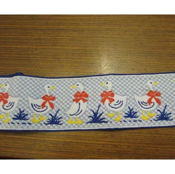 Stuha Stuha vyšívaná š. 5,5 cm x 0,60 cm MA90