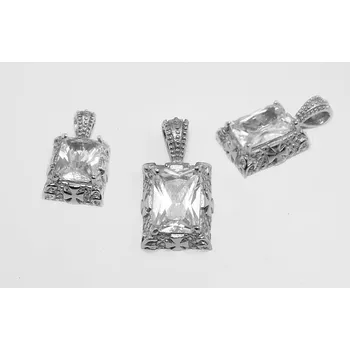 Přívěsek RiverSperky. Dámský přívěsek z chirurgické ocell, model Diamantino. OCPRIV220232