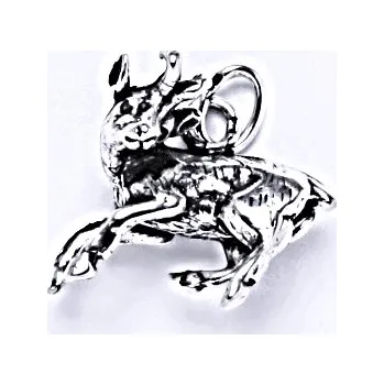 Přívěsek Stříbrný přívěšek s patinou. kamzík figurka, P 910