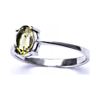 Prsten Stříbrný prsten, přírodní olivový křemen, prstýnek, stříbro, T 1245