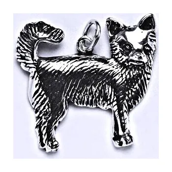 Přívěsek Stříbrný přívěšek pes-čivava s patinou, stříbrný přívěšek ve tvaru čivavy P 144