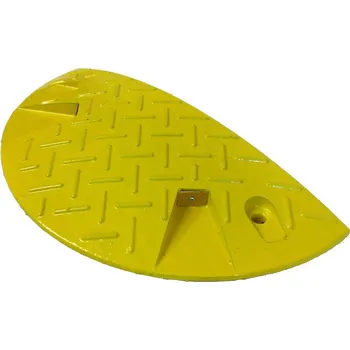 Dopravní zařízení Žlutý plastový koncový zpomalovací práh (20 km/h) SB20 - délka 21,5 cm, šířka 43 cm, výška 5 cm