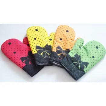 Chňapka Chňapky Madam - různé barvy - červená 103