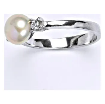 Prsten Stříbrný prsten s přírodní růžovou perlou 8 mm, T 1207 pp