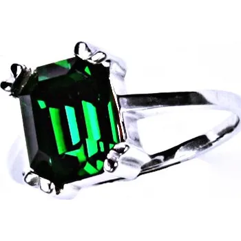 Prsten Stříbrný prsten s krystalem emerald, T 1201