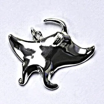 Přívěsek Stříbrný přívěšek, rejnok, přívěsek ze stříbra, manta obrovská, ryba P 181