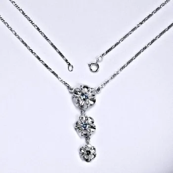 Náhrdelník Náhrdelník stříbrný se syntetickými akvamaríny, kytička, NH 1449