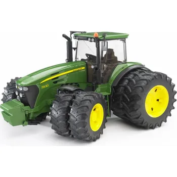 autíčko Bruder 9730 Farmer traktor John Deere s dvojitými koly