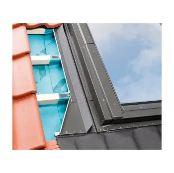 Příslušenství k oknu FAKRO Lemování profilované a vysoce profilované zateplené EHV-AT Thermo rozměr: 78x98 cm