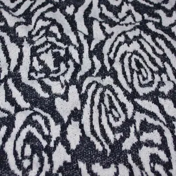 Úplet modro bílý vzor, š.155