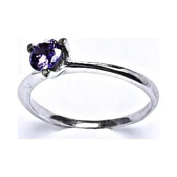 Prsten Stříbrný prsten se syntetickým zirkonem ametyst, T 1458