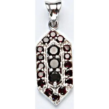 Přívěsek Stříbrný přívěsek s přírodními granáty, přírodní granát, přívěšek ze stříbra 3,85 g