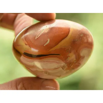 Přírodní kámen Originální kámen jaspis pestrý z Madagaskaru 122g