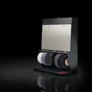 Přípravek pro údržbu obuvi Stříbrný mosazný čistič bot Heute Polifix 4